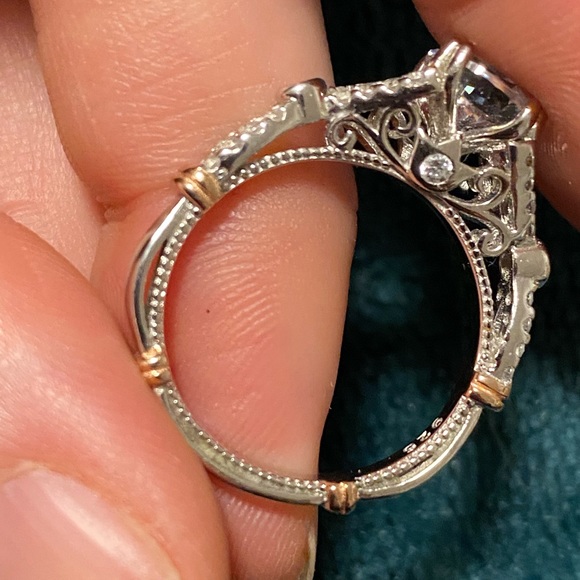 CUBIC zirconia ring from charmed aroma - Picture 3 of 7